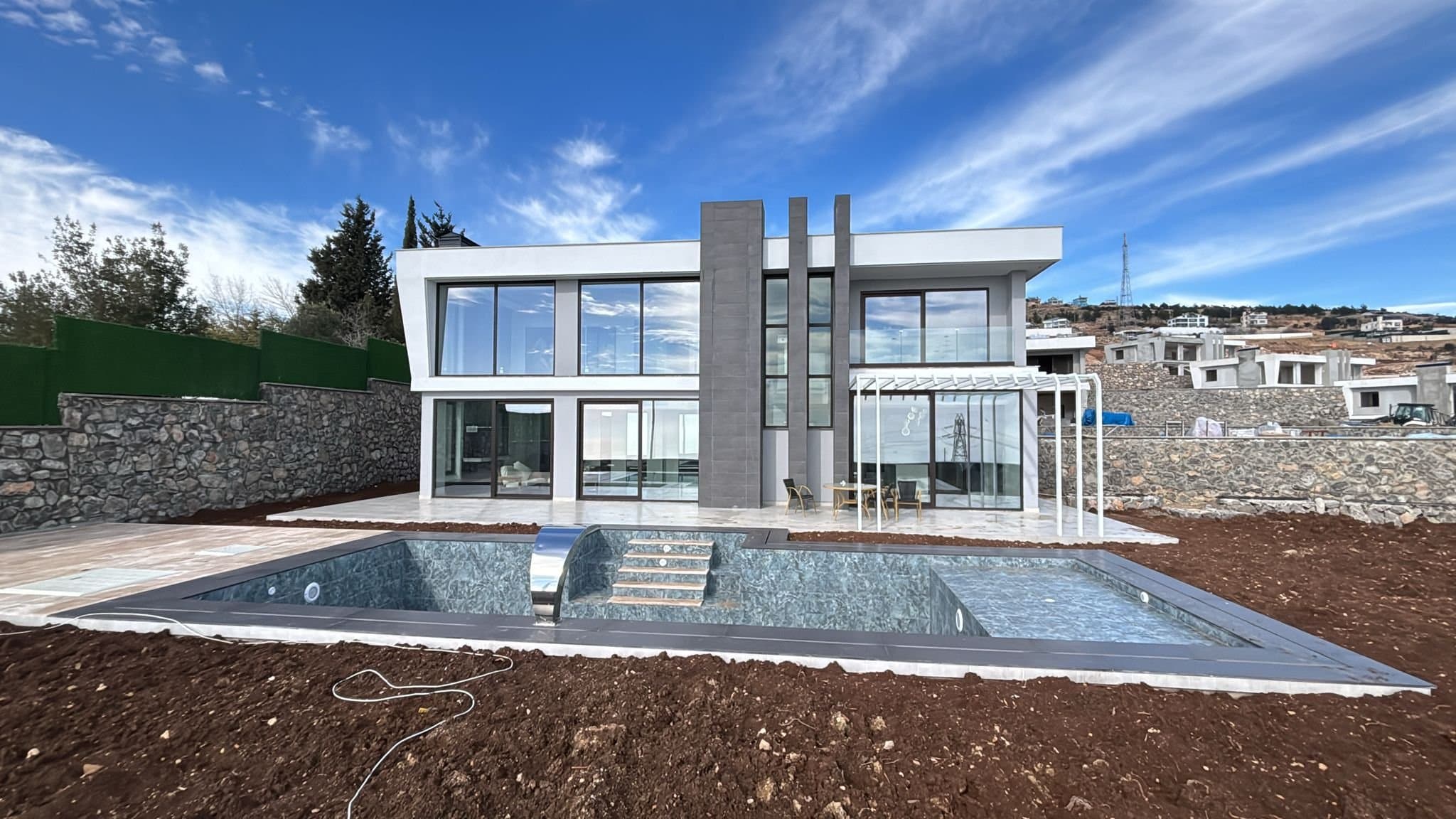 Mersin'de 5+1 Bahçeli Villa