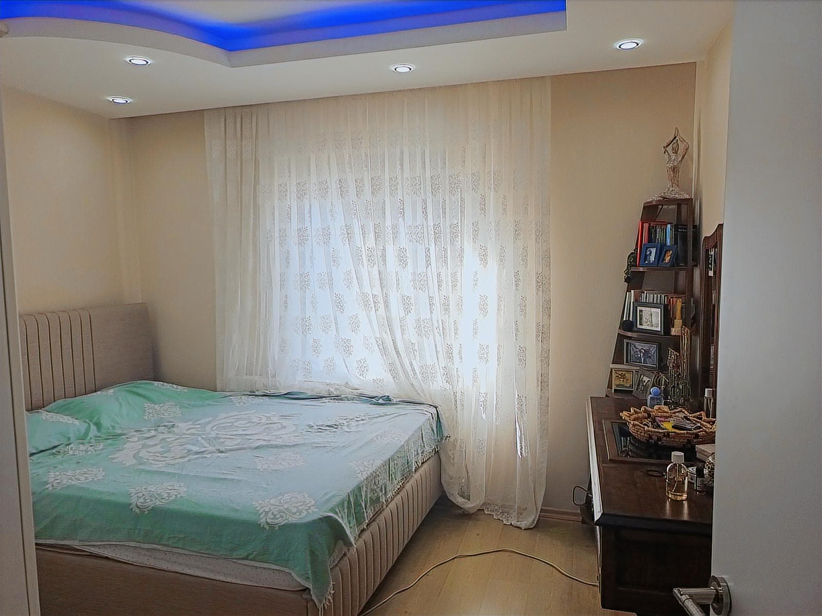 LEMAS EMLAK : BAHÇELİEVLER MAH 4+1 SATILIK DAİRE - Görsel 1