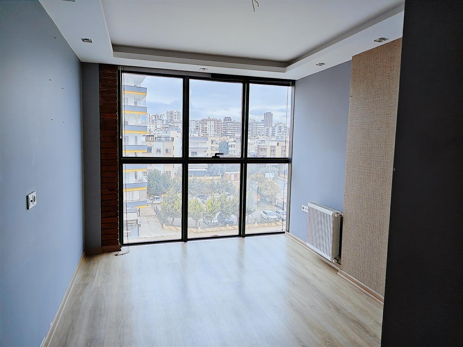 LEMAS EMLAK: YENİŞEHİR KİRALIK ŞIK OFİS